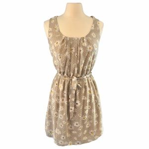 ✨3/$30 Suzy Sheer Lined Floral Dress